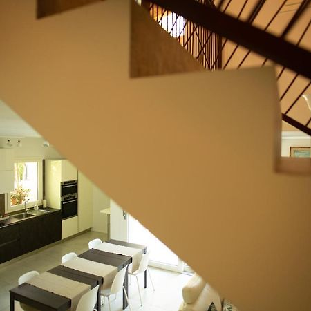 Ca' Ottantanove Villa Mestre Exteriör bild